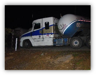 http://www.mariposacounty.org/fire/images/webA%20propane%20truck%201-15-04%20009.jpg