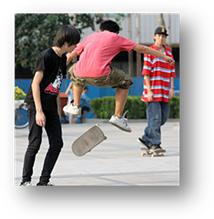 http://upload.wikimedia.org/wikipedia/commons/thumb/a/a9/Skaters1.jpg/220px-Skaters1.jpg