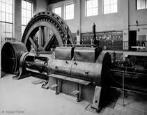 http://www.hfinster.de/StahlArt2/images/steam_engine_BW-142-12-23.04.2002.jpg